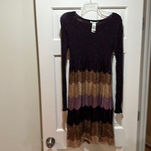 Laundry by design long sleeve dress. Dark purple, brown metallic. Size M